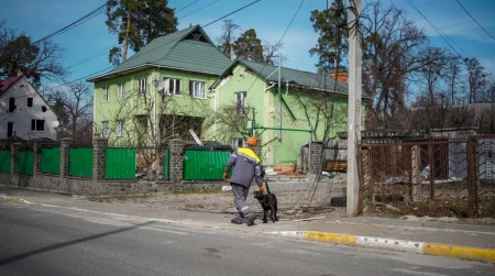 Image library / DTEK Grids, repairing grids, worker