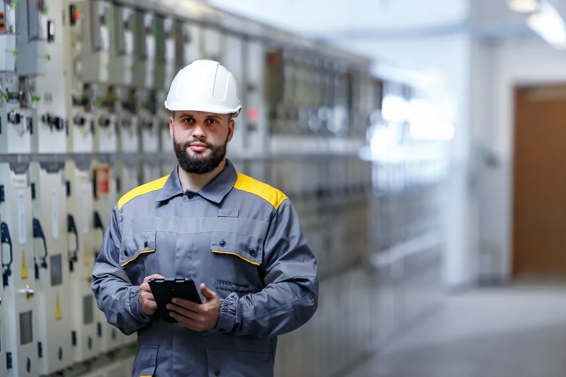 DTEK Grids’ emergency crews, restoring electricity