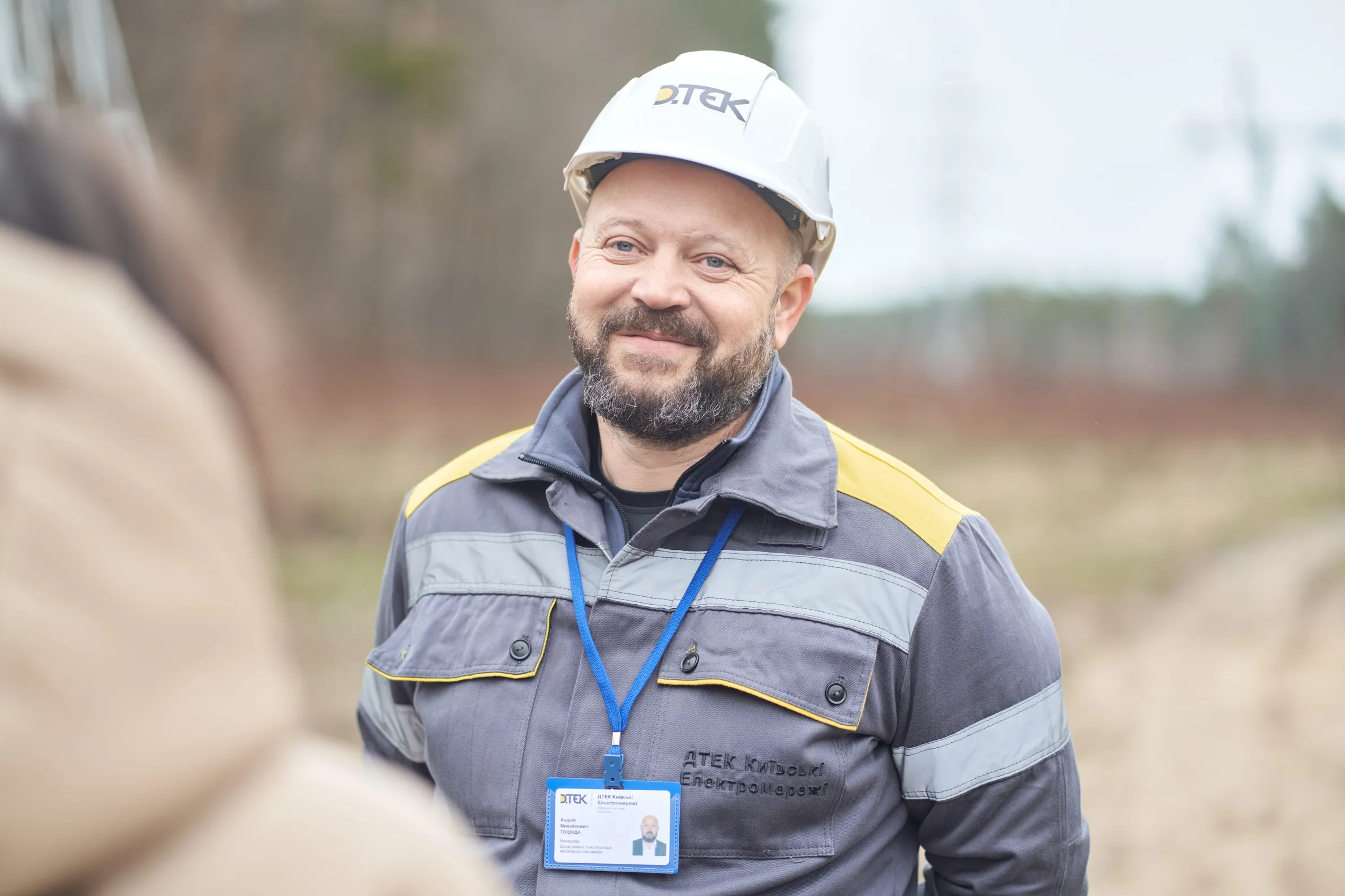 DTEK Grids’ emergency crews, restoring electricity