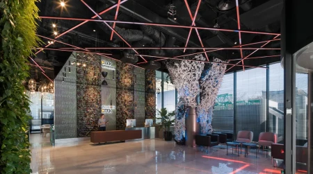 Image library / Academy DTEK, office