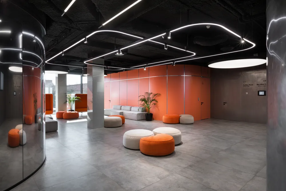 Academy DTEK, office