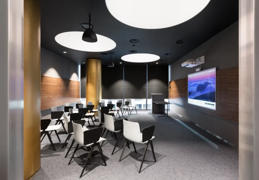 Academy DTEK, office