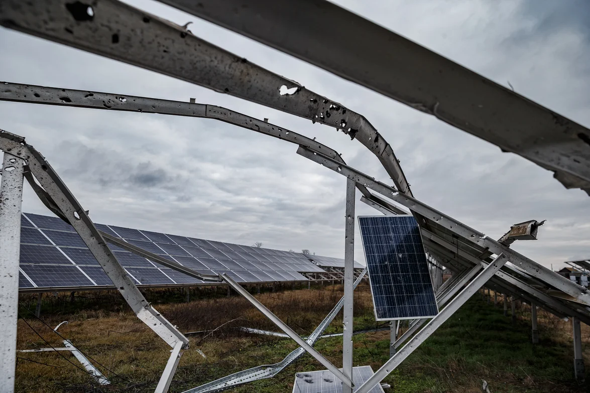 Tryfonivska SPP, solar panels, restoring
