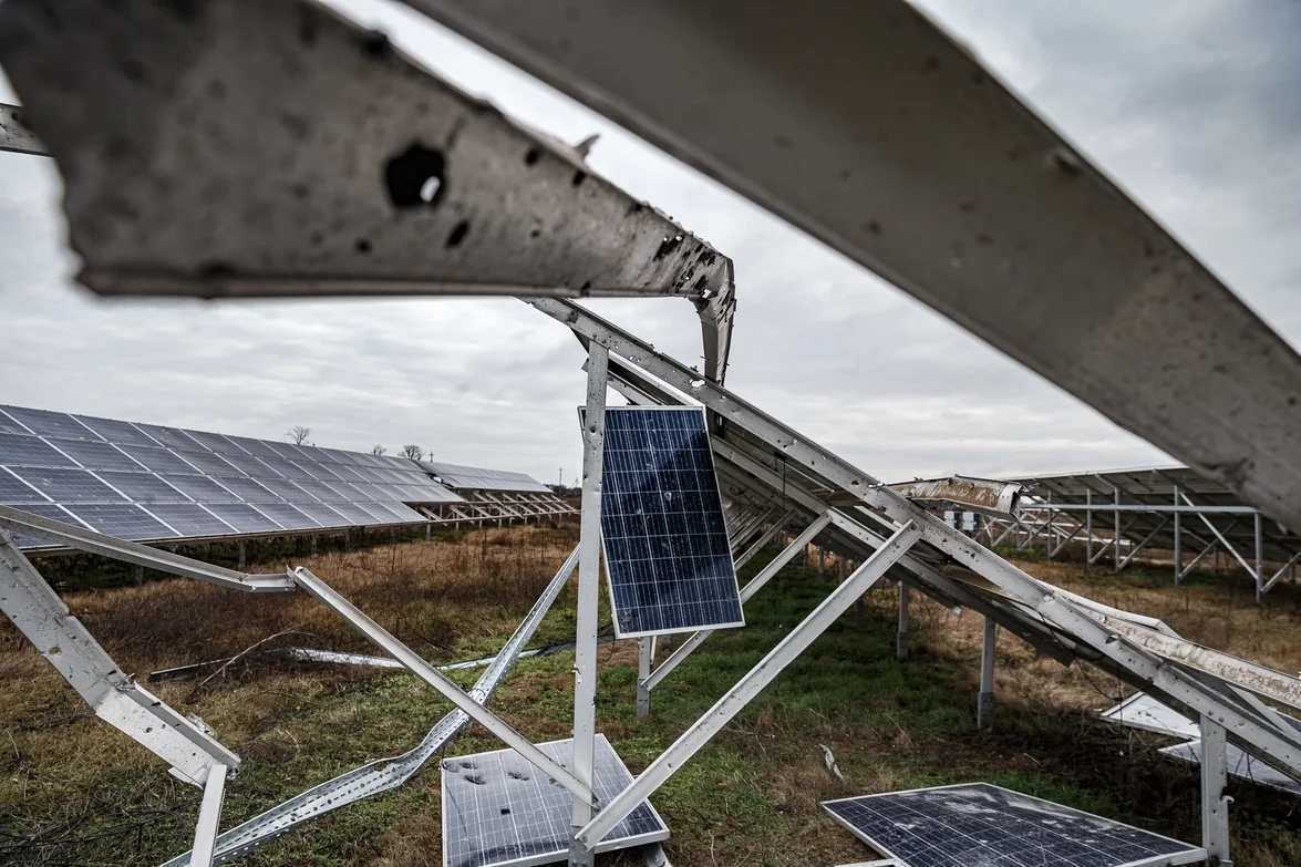 Tryfonivska SPP, solar panels, restoring