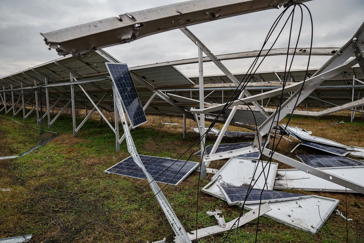Tryfonivska SPP, solar panels, restoring