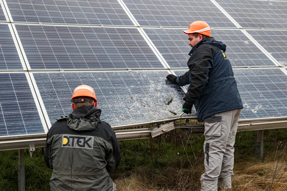 Tryfonivska SPP, solar panels, restoring
