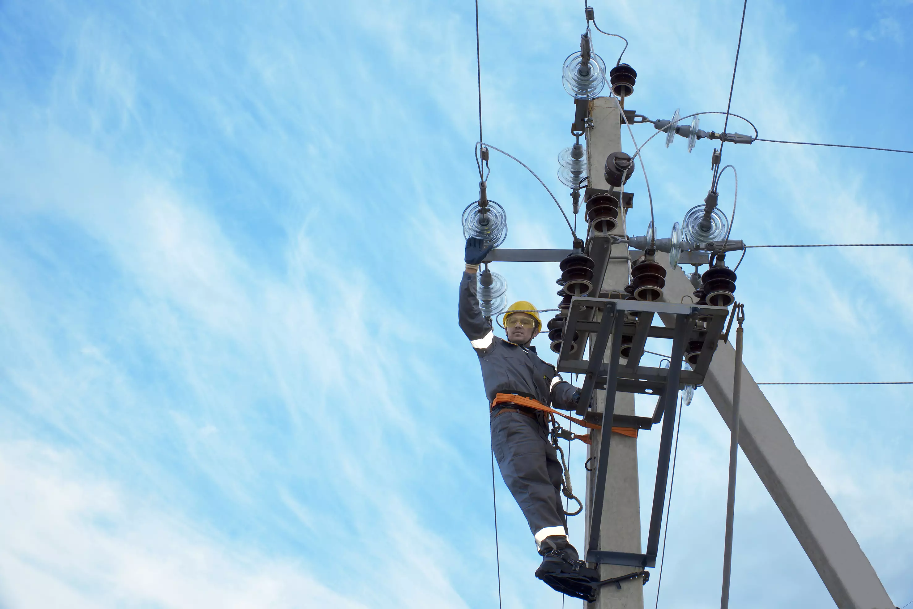 DTEK Grids’ emergency crews