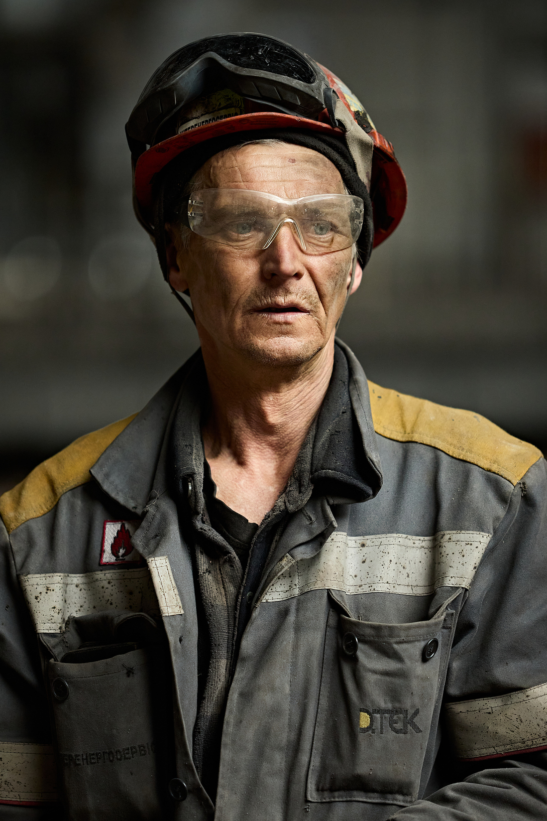 DTEK power engineer after another russian attack on thermal power plant, spring 2024