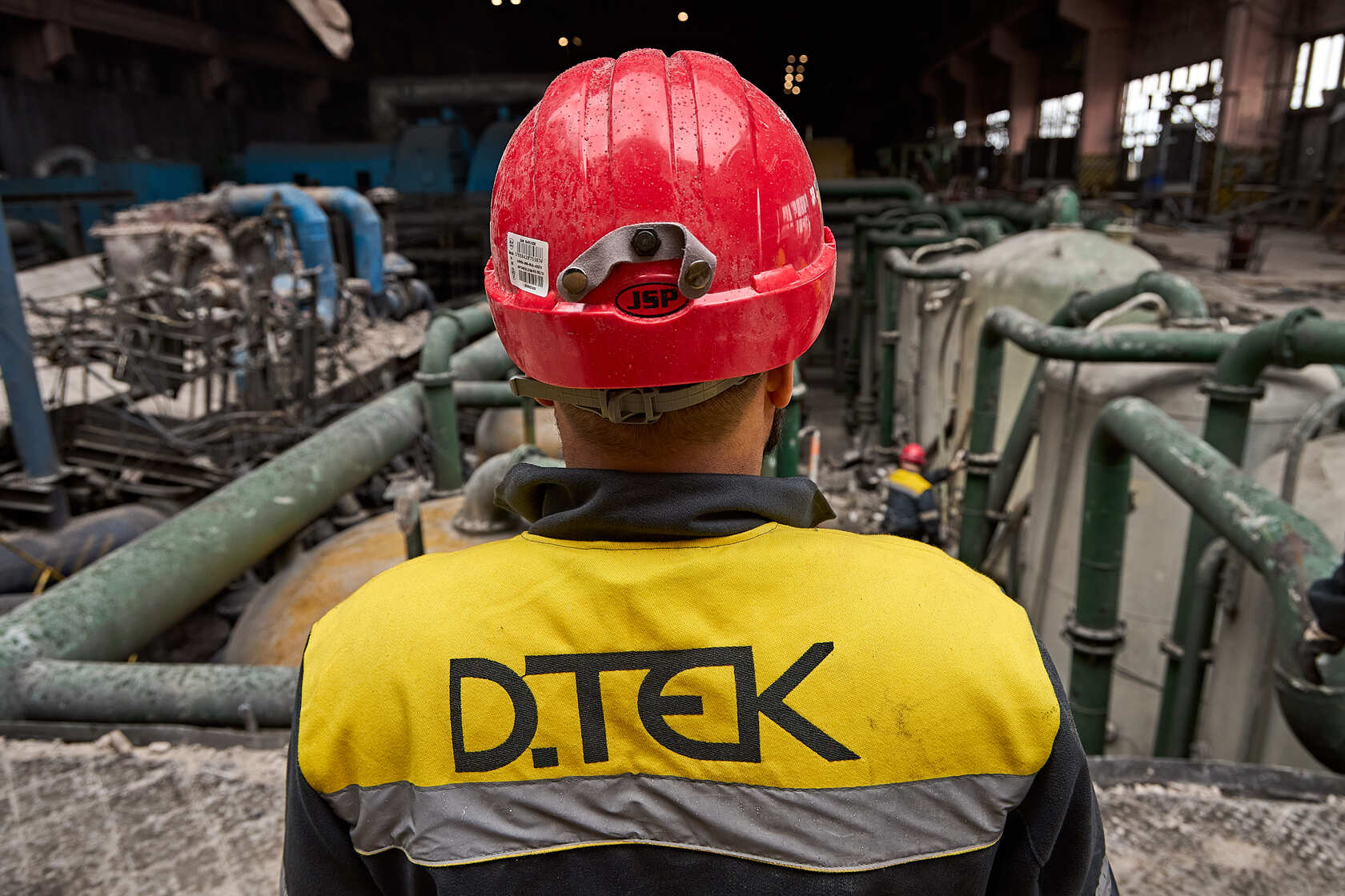 An employee of one of DTEK's thermal power plants that was damaged by a russian attack
