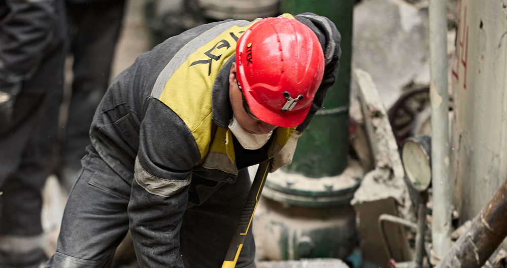 Engineers of DTEK's thermal power plant clear debris and eliminate the consequences of russian massive attacks