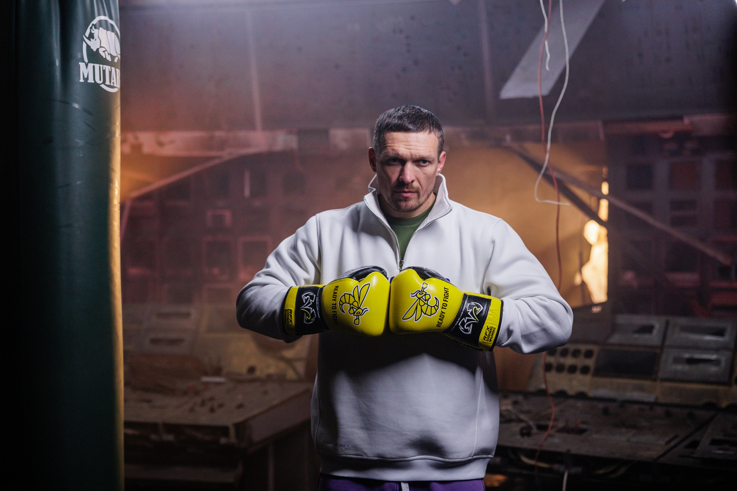 Usyk trains at a damaged DTEK power plant
