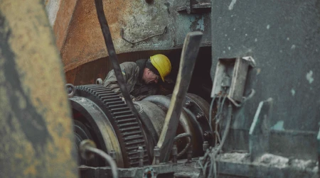 Image library / DTEK energy worker conducts repairs to restore damaged thermal power plant