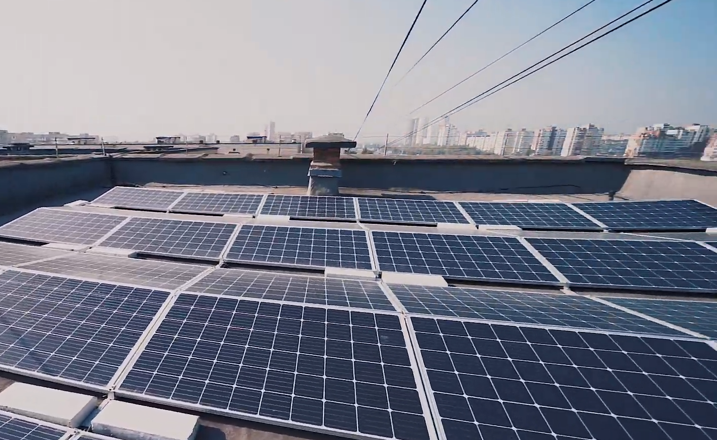 DTEK Kyiv Grids has connected a first in Kyiv and bigest in Ukraine rooftop solar power plant (SPP)