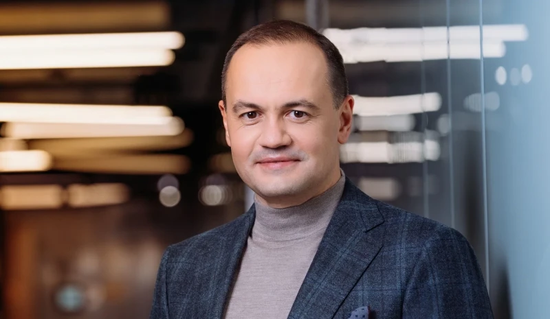 Maxim Timchenko congrulates on the Day of Energy Sector Employee