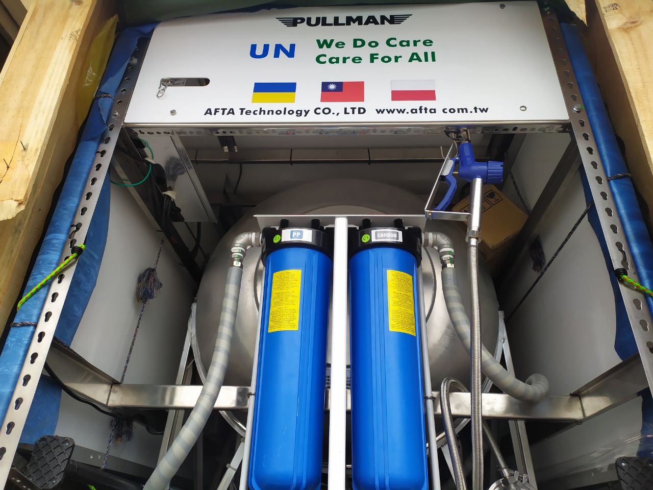 DTEK Group and UN Global Compact in Ukraine send innovative water purification systems to Mykolayiv Region