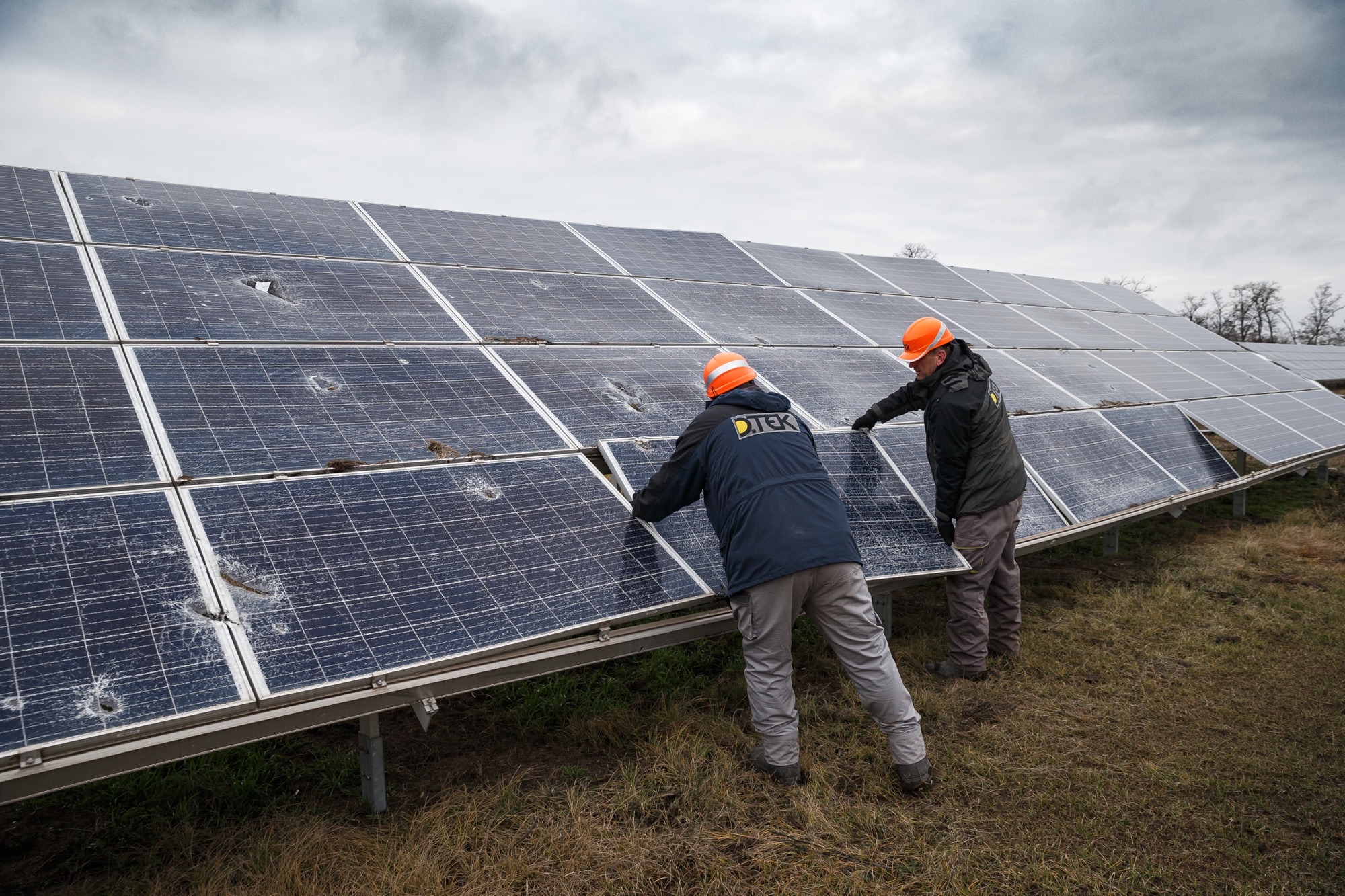 DTEK Renewables resumes generation at the Tryfonivska SPP after the occupation