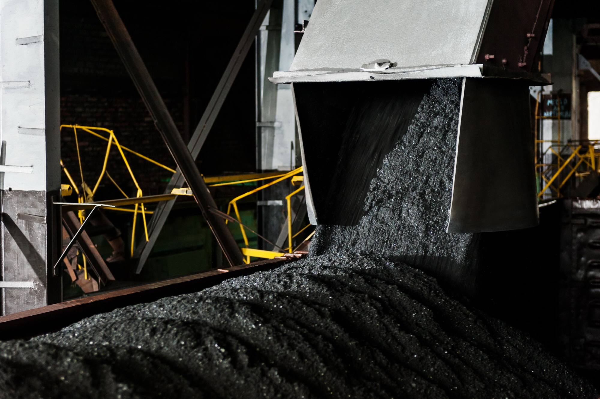 Since the start of the year, DTEK Energy commissioned six new longwalls to maintain coal production rates