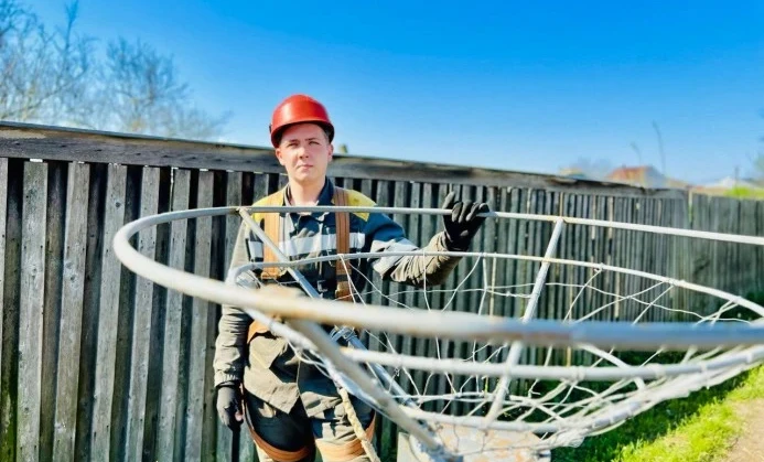 #EnergyWings: DTEK Grids installed a new platform for storks' nests in Kyiv