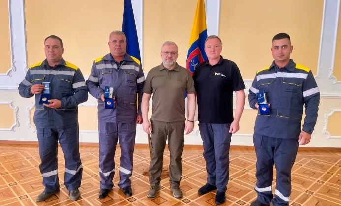 Енергетиків ДТЕК нагородили державними нагородами