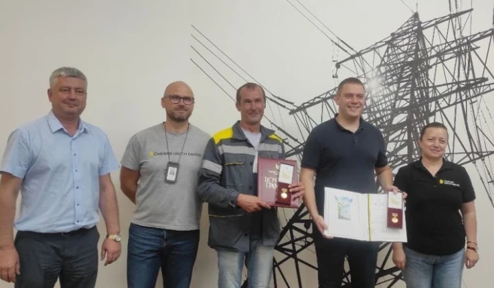 The Cabinet of Ministers of Ukraine awarded DTEK Dnipro Grids' power engineers diplomas of honor