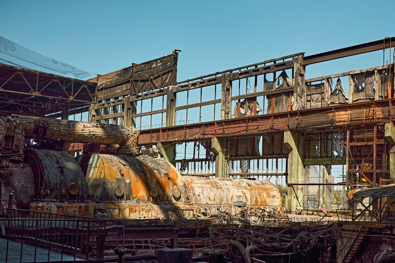 <strong>BBC News:</strong> Ukraine hit by 'massive' attack on energy grid