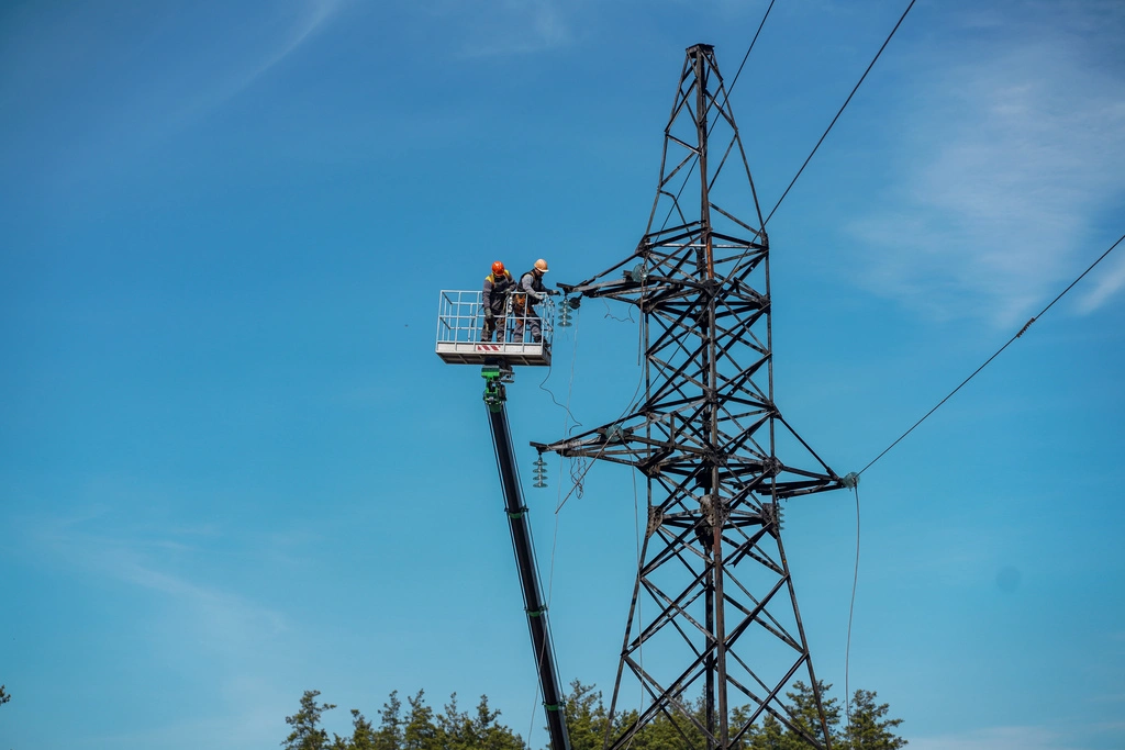 <strong>Video profiles:</strong> Heroes on the energy frontline