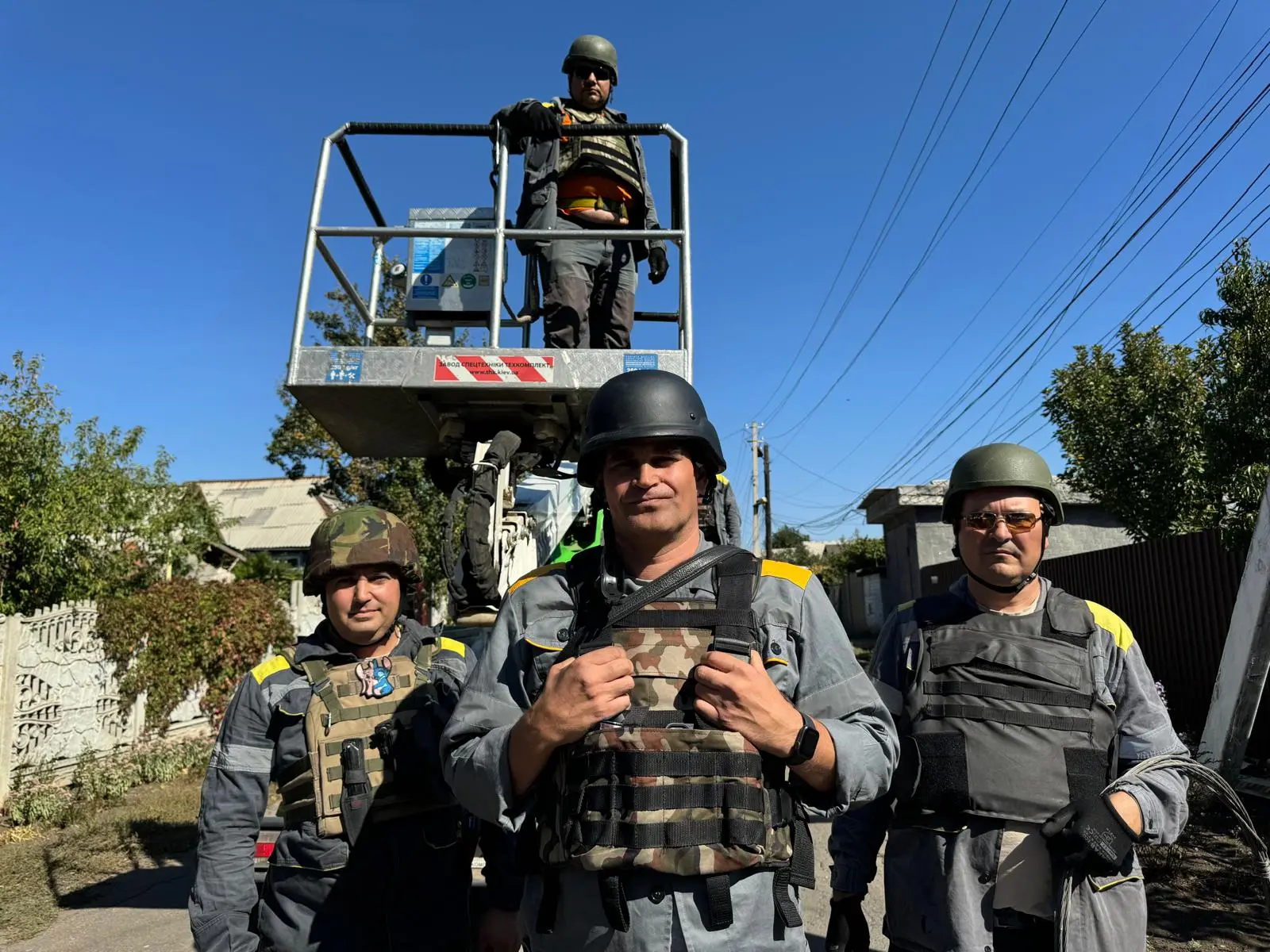 <strong>The Times:</strong> Meet the electricians braving bombs to keep Ukraine's power on
