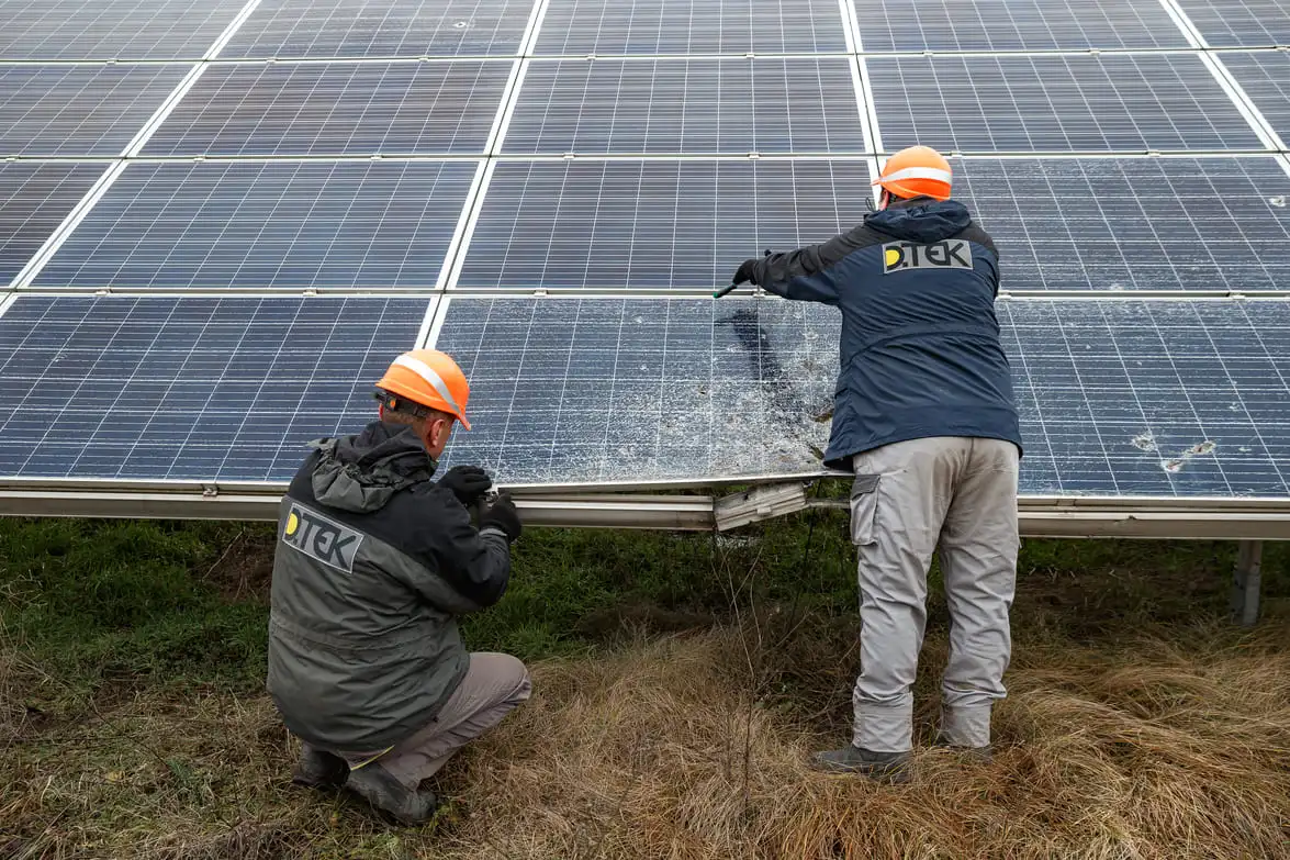 <strong>The Associated Press:</strong> Ukraine has seen success in building clean energy, which is harder for russia to destroy
