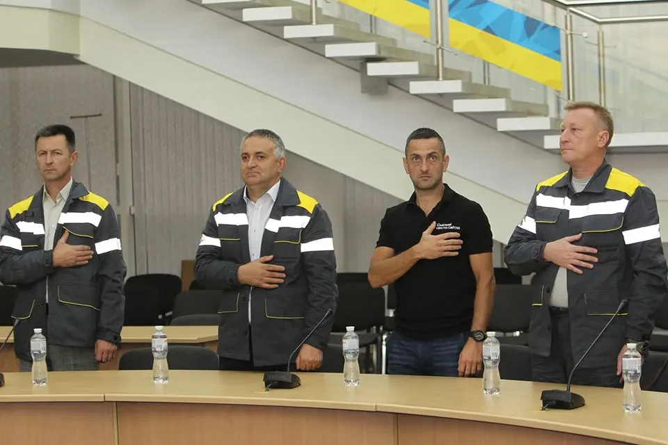 The Minister of Energy presented state awards to four DTEK power engineers DTEK Dnipro Grids, Power engineers recognition